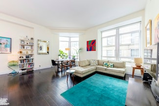 111 Fulton St Unit 411, New York, NY 10038