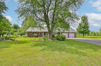 1514 Highway 32, Bolivar, MO 65613