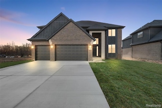 18894 Via Firenze, Macomb, MI 48044