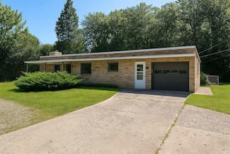 9886 U S 23, Ossineke, MI 49766