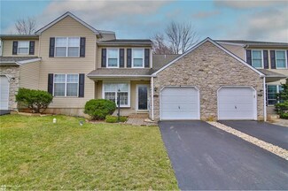 1239 Meadowview Cir, Lansdale, PA 19446