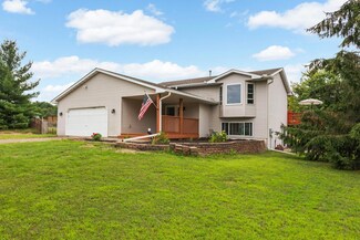 3530 Kings Hwy NW, Isanti, MN 55040