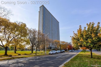 1300 E Lafayette St Unit 909, Detroit, MI 48207