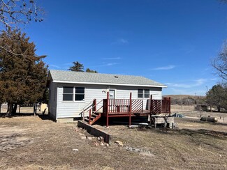 345 S Arikaree Ave, Wauneta, NE 69045