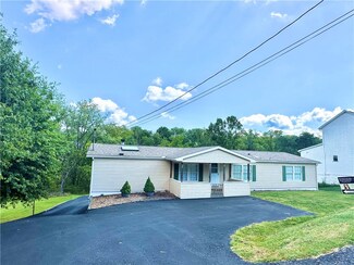 217 Richmond St, Loyalhanna, PA 15661