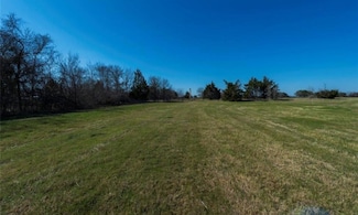 8146 Schuster Rd, Ledbetter, TX 78946