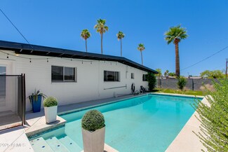 3702 E Laurel Ln, Phoenix, AZ 85028
