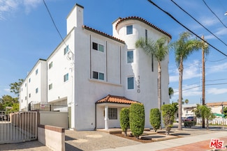 1540 260th St, Los Angeles, CA 90710