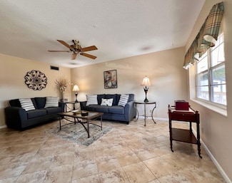 156 Bedford F, West Palm Beach, FL 33417