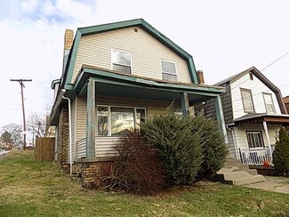 481 Irvin Ave, Rochester, PA 15074