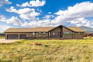 8607 W Roundup Trail, Flagstaff, AZ 86001