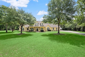 34102 Century Oaks Ct, Magnolia, TX 77355