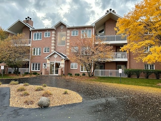 11525 Settlers Pond Way Unit 7-2B, Orland Park, IL 60467