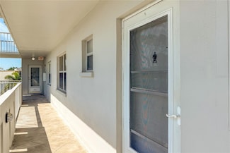 4240 Ironwood Cir Unit 302A, Bradenton, FL 34209