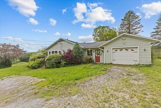 93 West Rd, North Chittenden, VT 05763
