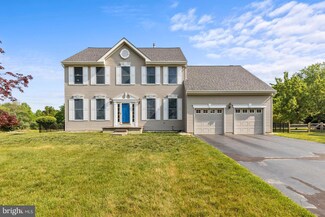 15 Shadow Dr, Princeton Junction, NJ 08550