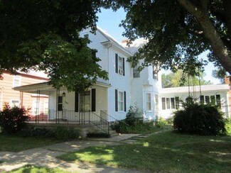 365 E Grove St, Sheldon, IL 60966