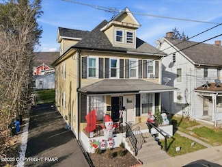 109 Pen Argyl St, Pen Argyl, PA 18072