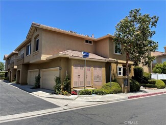 2825 N Chevington Ct Unit C, Orange, CA 92867