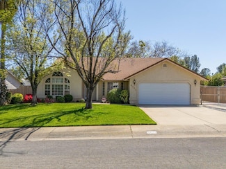 2771 Dawnridge Dr, Redding, CA 96001