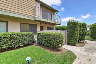 7068 Cerritos Ave Unit 16, Stanton, CA 90680