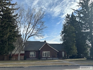 480 S Shilling Ave, Blackfoot, ID 83221