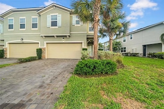 19272 Blue Pond Dr, Lutz, FL 33558