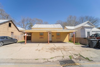 617 E Saint Peter St, New Iberia, LA 70560