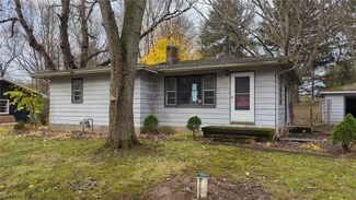 1474 Centerview Dr, Copley, OH 44321