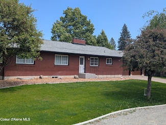 1305 E Victoria Ave, Hayden, ID 83835