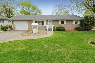 624 S 1st St, Princeton, IN 47670