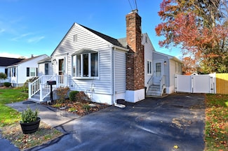 79 Cooper Rd, West Haven, CT 06516