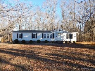 104 Sifford St, Clover, SC 29710