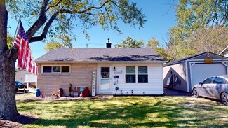 706 Roosevelt St, Plainfield, IN 46168