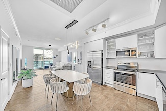 1945 S Ocean Dr Unit 1803, Hallandale Beach, FL 33009