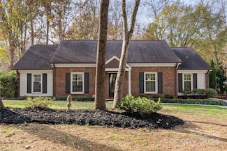 9406 Hinson Dr, Matthews, NC 28105