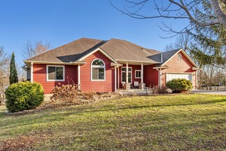 9342 Dodd Rd, Kilkenny, MN 56052