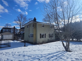 45 Juliand St, Bainbridge, NY 13733