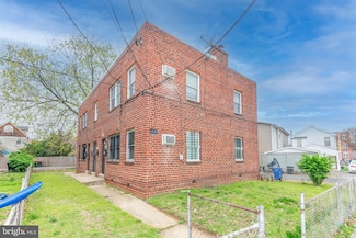 1122 46th St NE, Washington, DC 20019