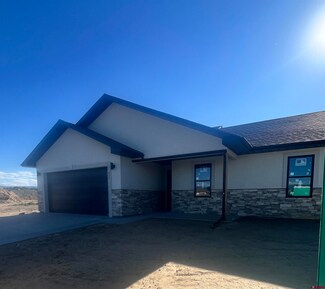 617 Vermillion Ave, Montrose, CO 81403