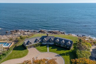 267 Ocean Ave, Kennebunkport, ME 04046