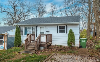 1506 Heller St, Rolla, MO 65401