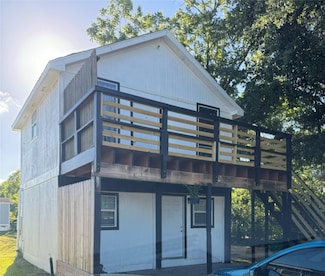 861 County Road 947, Alvin, TX 77511