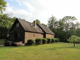 16 Reed Hill Rd, Danbury, NH 03230