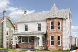 906 E A St, Brunswick, MD 21716