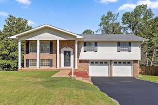 1340 Michael Ln, Hixson, TN 37343