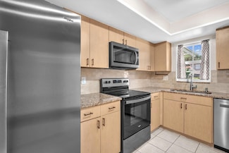 2520 SW 14th Ct Unit 450, Boynton Beach, FL 33426