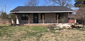 910 S Canadian St, Wheeler, TX 79096