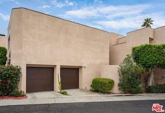 869 Village Square N, Palm Springs, CA 92262