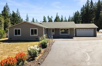 162 Brady Ln, Winlock, WA 98596